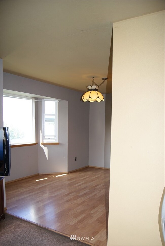 1216 S 236th Place, Des Moines, WA 98198 - photo 6