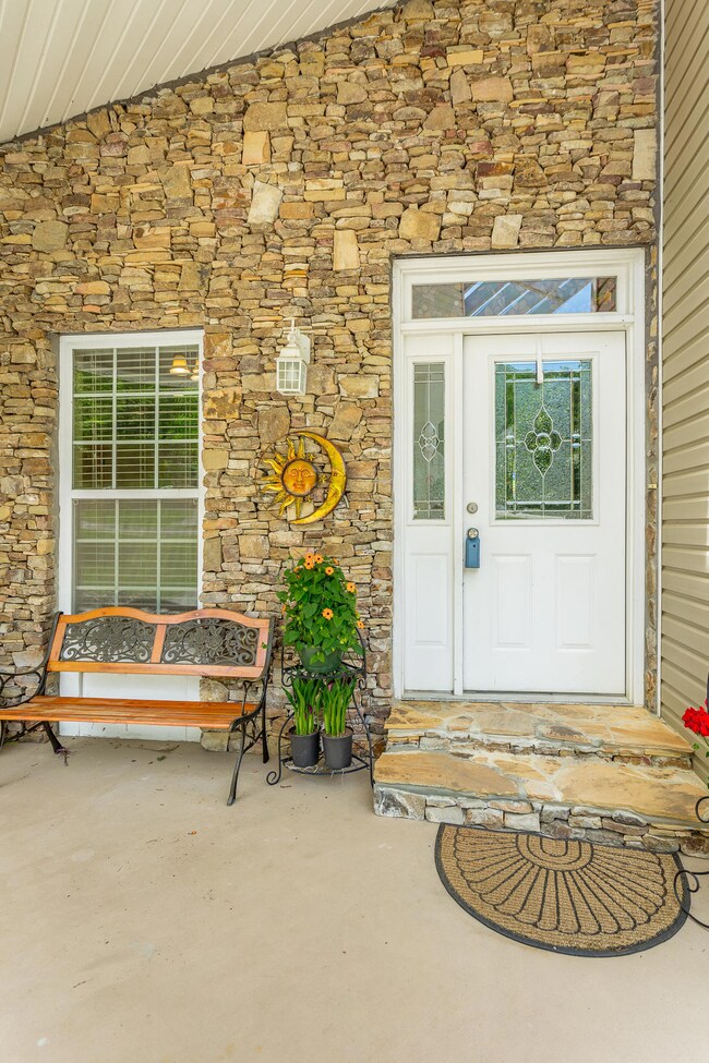 197 N Ridge Drive-8