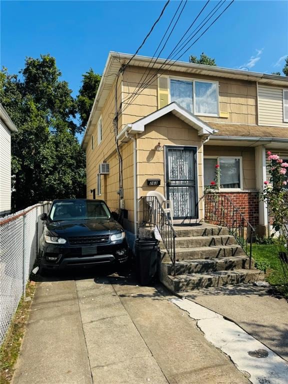 263 Lockman Ave, Staten Island, NY 10303 - photo 3
