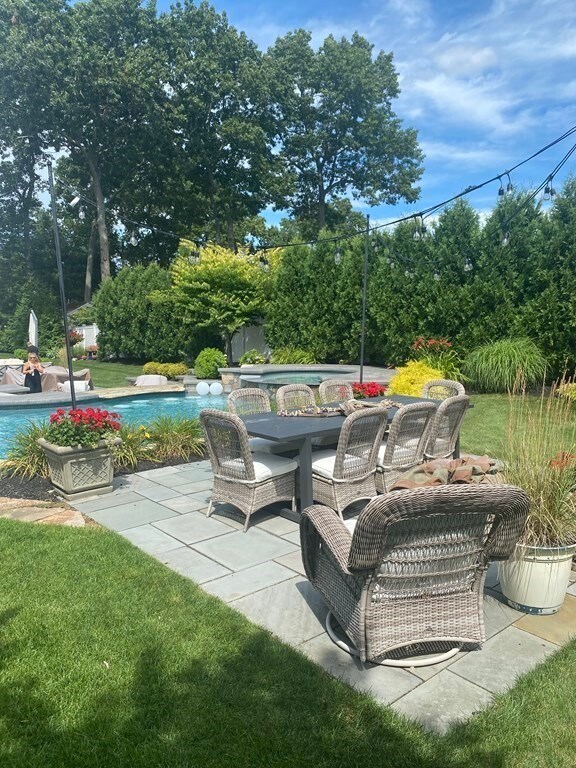 24 Hampton Ct, East Walpole, MA 02032 - photo 7