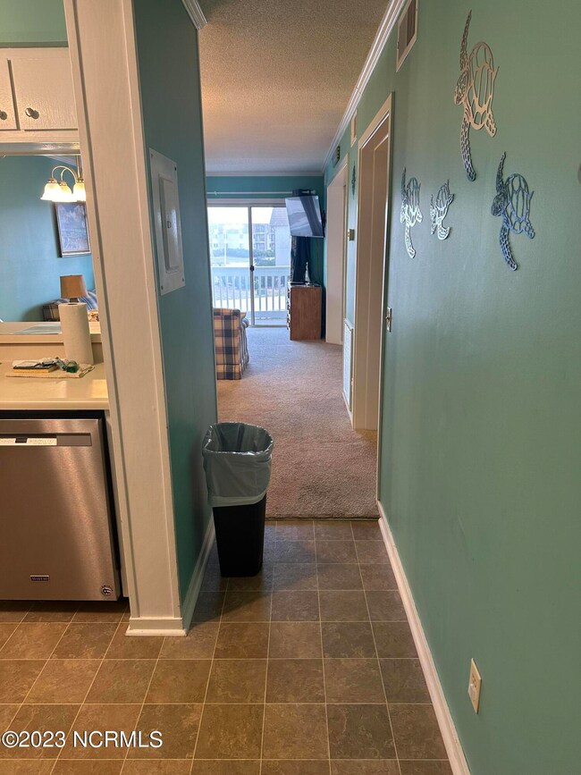 1904 E Ft MacOn Rd unit 258, Atlantic Beach, NC 28512 - photo 2