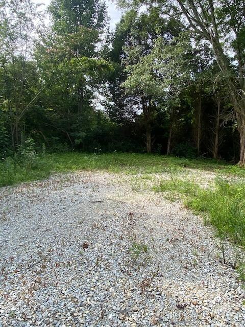 9618 N Spades Rd, Sunman, IN 47041 - photo 2