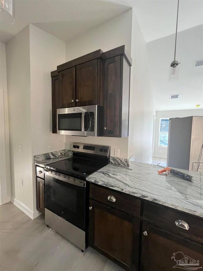 6328 Simpson St, Milton, FL 32583 - photo 6