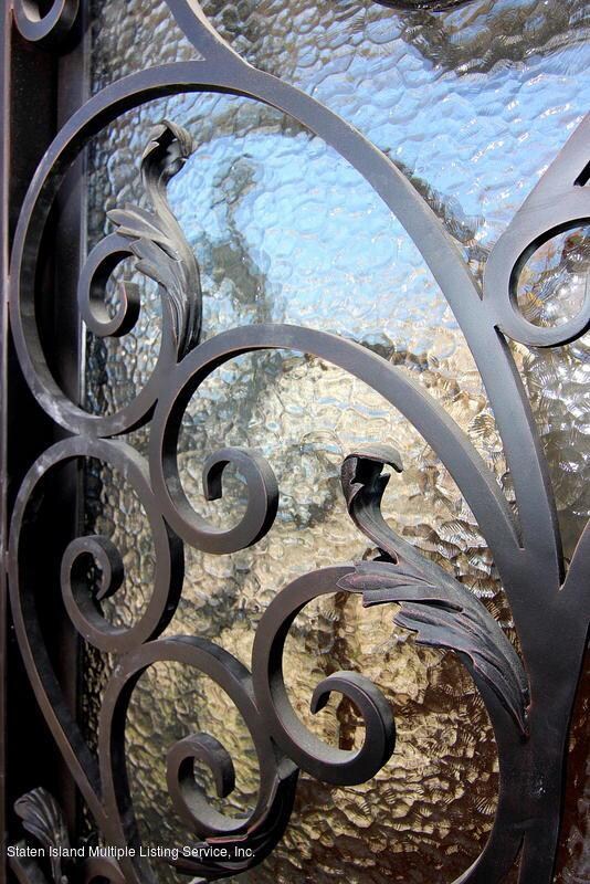 6 Vulcan St, Staten Island, NY 10305 - photo 4