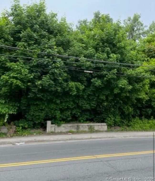 981 N Main St, Waterbury, CT 06704 - photo 2