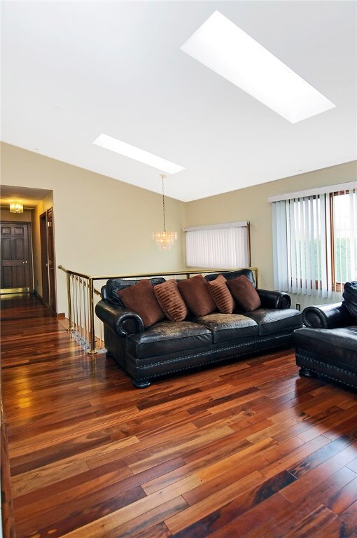 beautiful hardwoods an skylights too