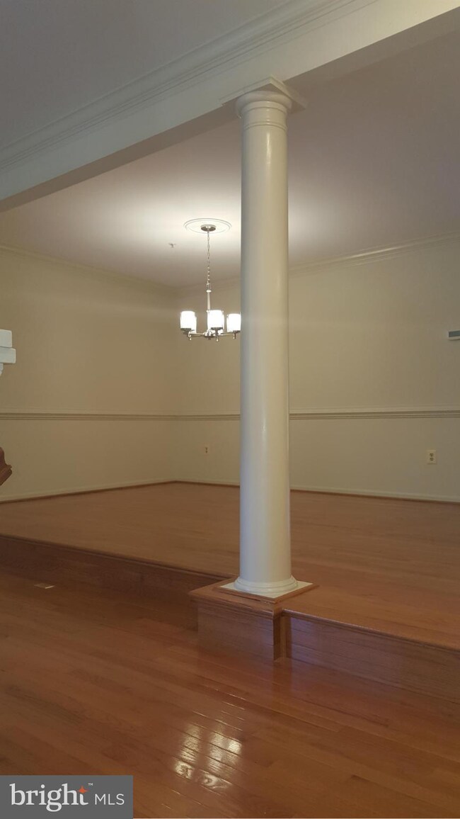 12650 Granite Ridge Dr, North Potomac, MD 20878 - photo 5