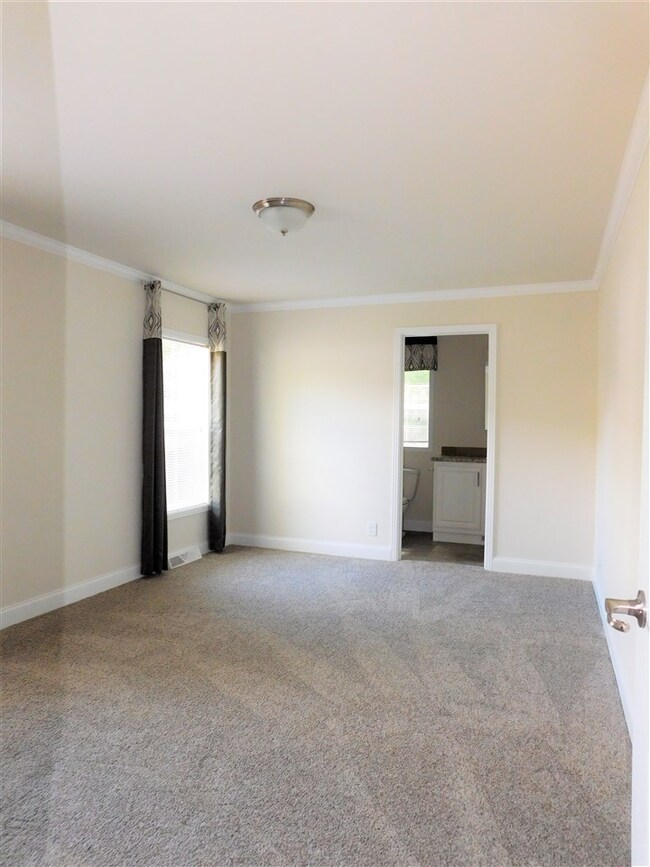 10 Sycamore Ave, North Hampton, NH 03862 - photo 7