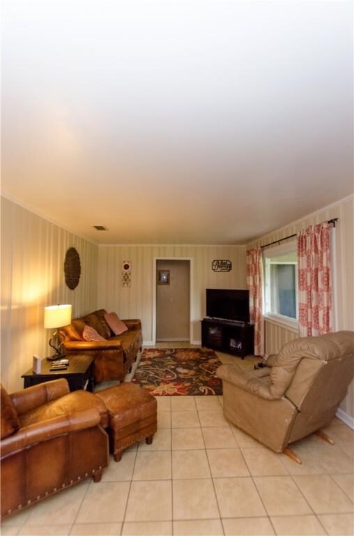 407 W Howard Dr, Brunswick, GA 31523 - photo 3