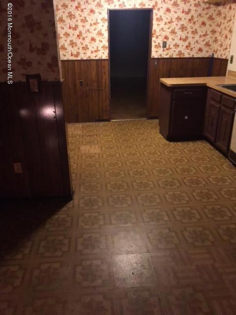 218 Cortland Rd unit A, Eatontown, NJ 07724 - photo 4