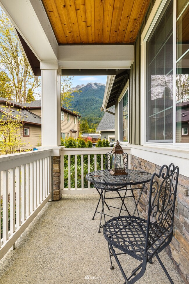 1216 Haystack Ave SE, North Bend, WA 98045 - photo 4