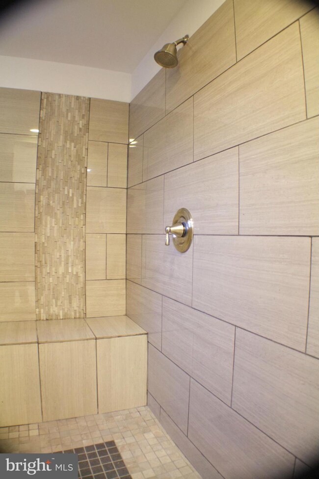 1122 Reece Rd, Severn, MD 21144 - photo 4