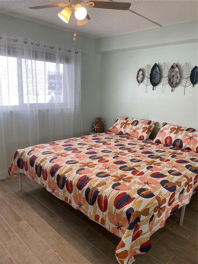 14251 Gulf Blvd unit 2, Madeira Beach, FL 33708 - photo 5