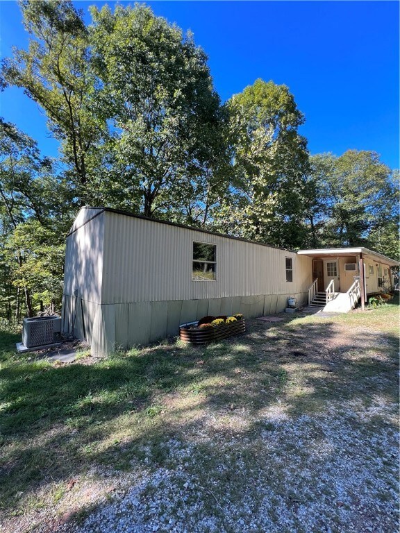 18009 Stout Mountain Rd, Fayetteville, AR 72701 - photo 2