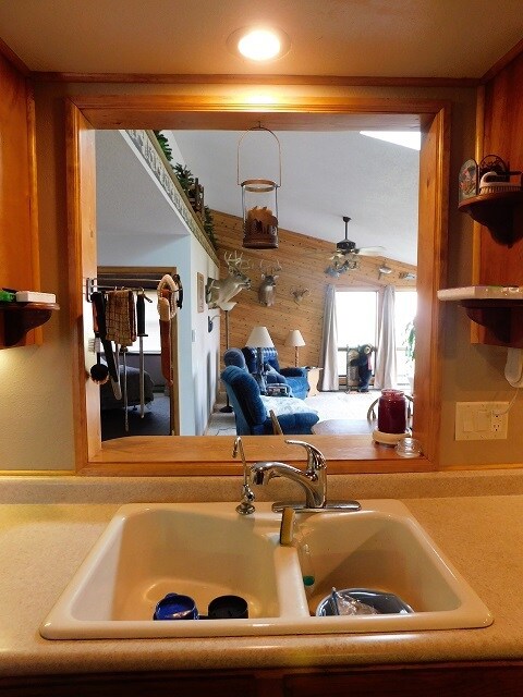 404 S West St, Loyal, WI 54446 - photo 3