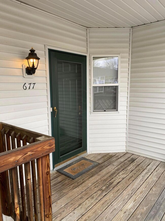 677 Millcrest Dr, Marysville, OH 43040 - photo 2