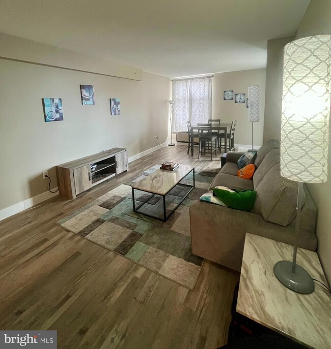 28 Allegheny Ave unit 1012, Towson, MD 21204 - photo 3