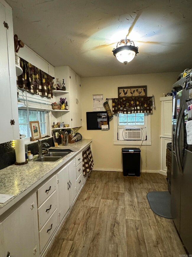 329 329 Polk Road 67, Mena, AR 71953 - photo 7