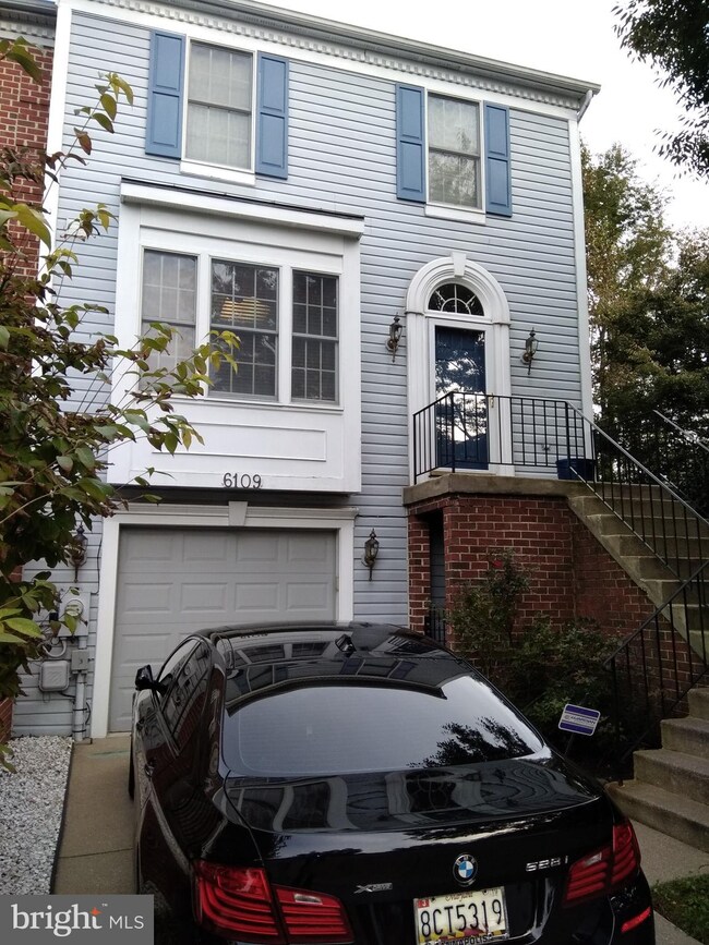 6109 Gothic Ln, Bowie, MD 20720 - photo 2