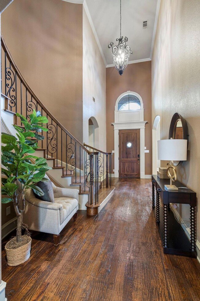 7901 Forest View Ct, North Richland Hills, TX 76182 - photo 3