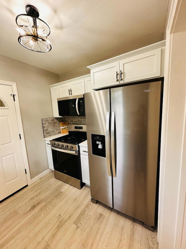 223 S Ash St, Hobart, IN 46342 - photo 5