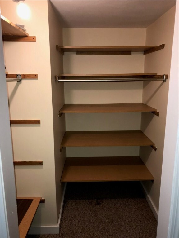 10 Snells Ct, West Warwick, RI 02893 - photo 5