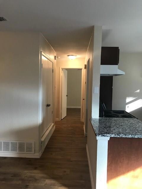 522 Billie Ruth Ln, Hurst, TX 76053 - photo 5