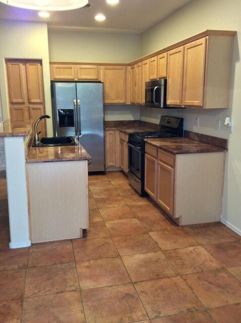 Kitchen 2