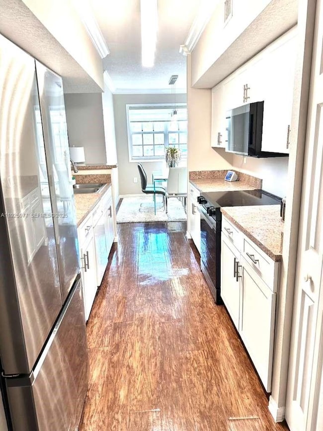 220 SW 116th Ave unit 15201, Pembroke Pines, FL 33025 - photo 7