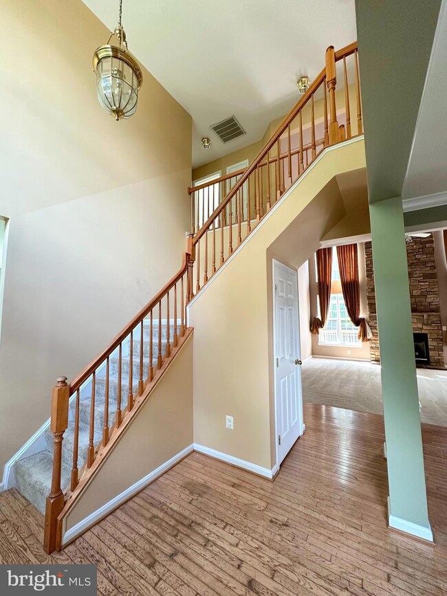 46732 Hollow Mountain Place, Sterling, VA 20164 - photo 2