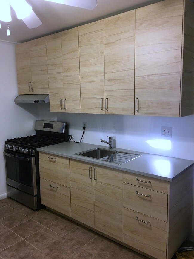 1281 Acton Rd, Columbus, OH 43224 - photo 6