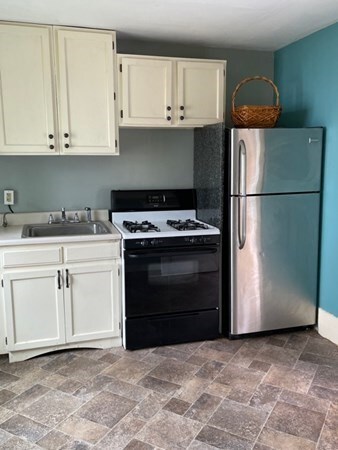 99 E Main St unit 2, Ayer, MA 01432 - photo 4