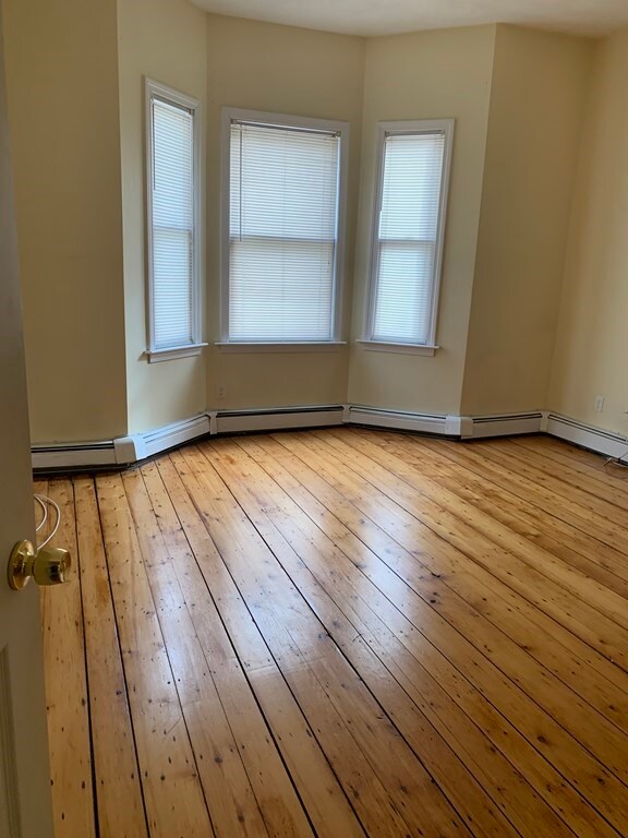 53 Gates St unit 1, Boston, MA 02127 - photo 5