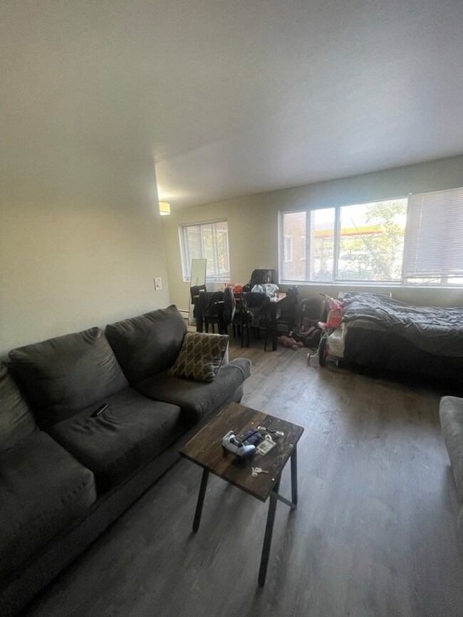 7120 N Sheridan Rd unit 218, Chicago, IL 60626 - photo 3
