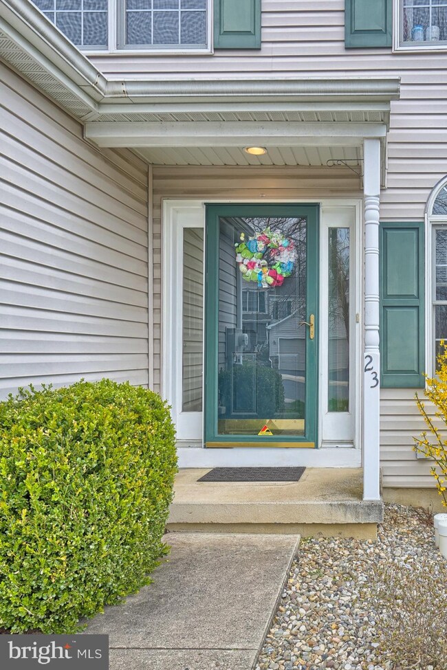 23 Creekside Dr, Millersville, PA 17551 - photo 2