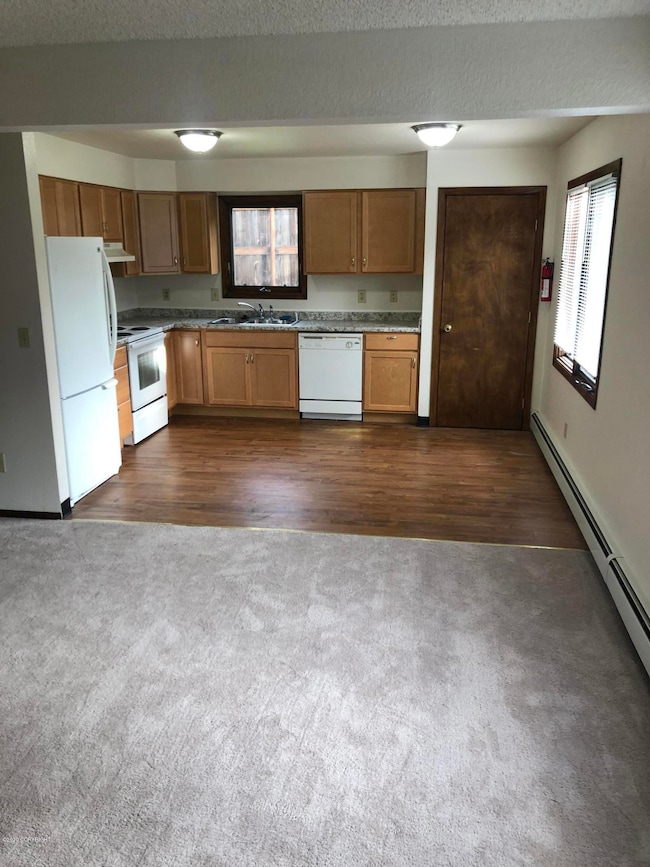 1180 Golden Dawn Cir unit 2, Anchorage, AK 99515 - photo 2