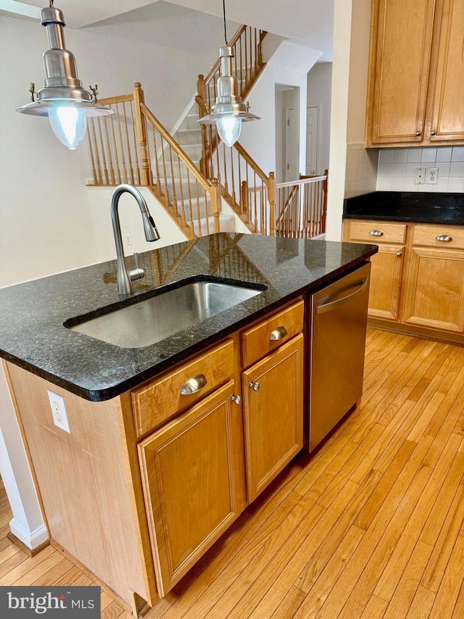 18212 Coachmans Rd, Germantown, MD 20874 - photo 4