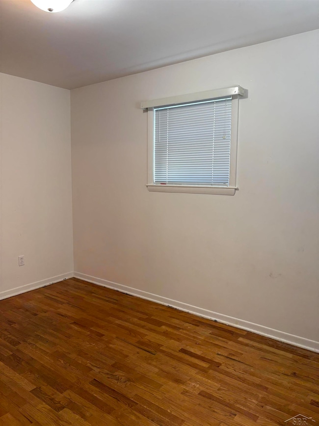 2747 Weiss St, Saginaw, MI 48602 - photo 4