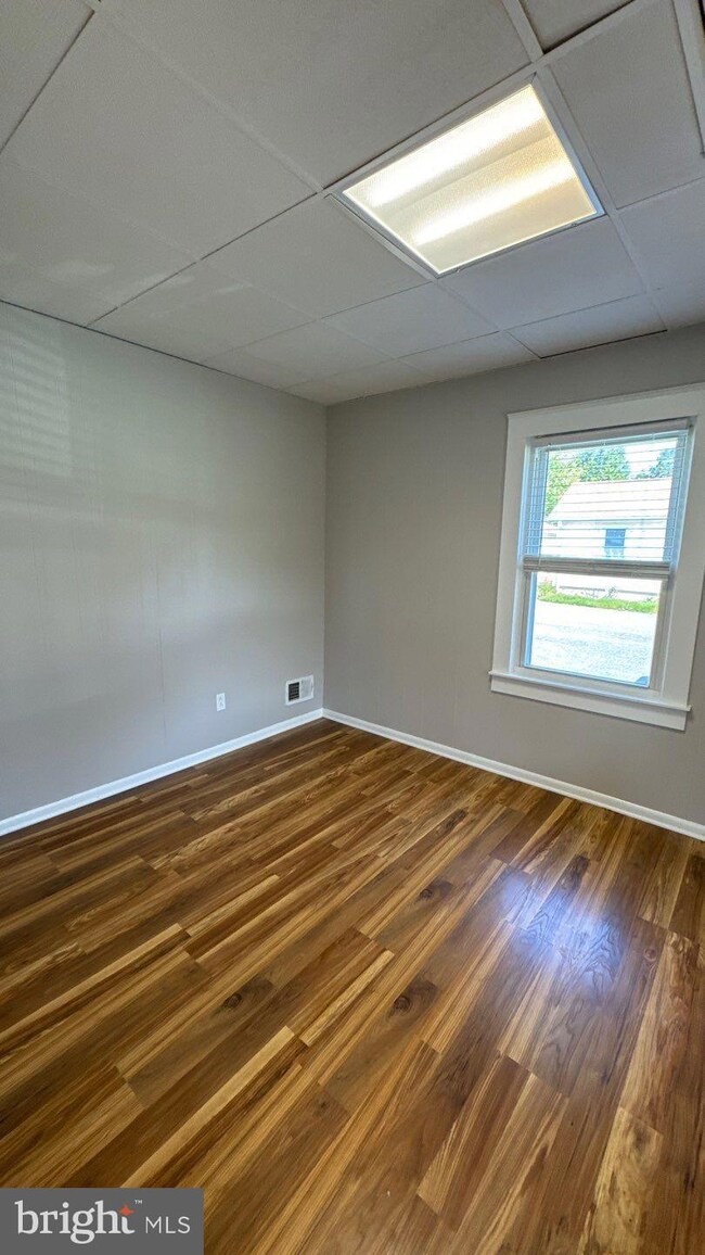 8474 Leishear Rd unit B, Laurel, MD 20723 - photo 6