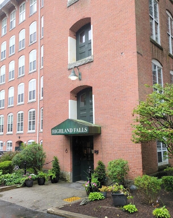 2 School St unit 311, Albion, RI 02802 - photo 2