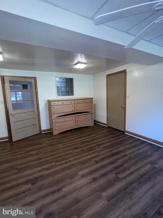 61 Murphy Rd, Harpers Ferry, WV 25425 - photo 6