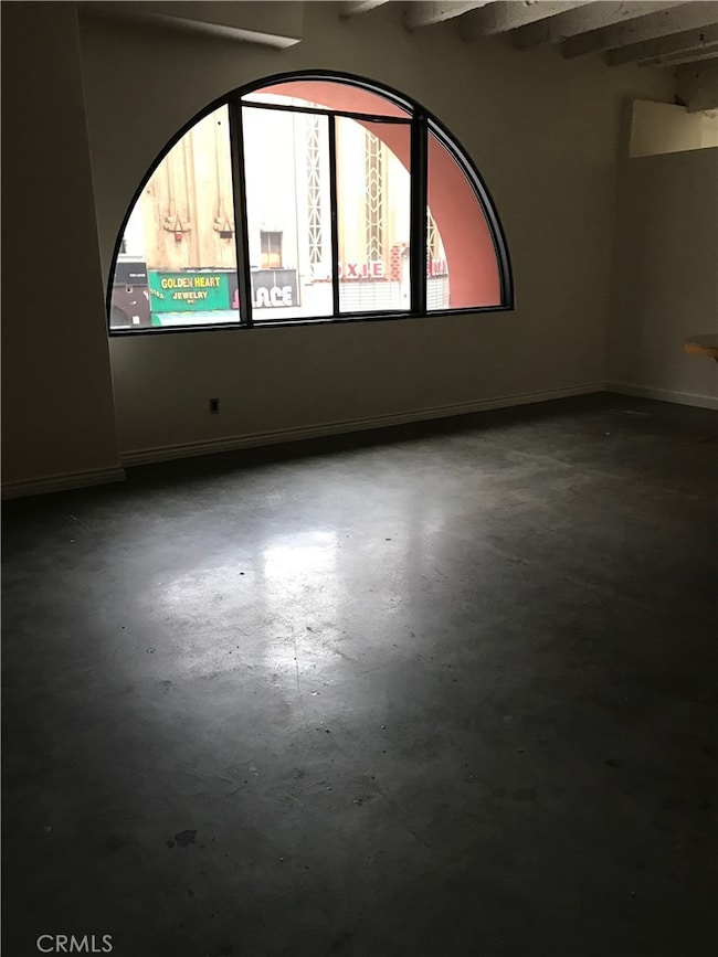 SB Grand unit M6, Los Angeles, CA 90013 - photo 2