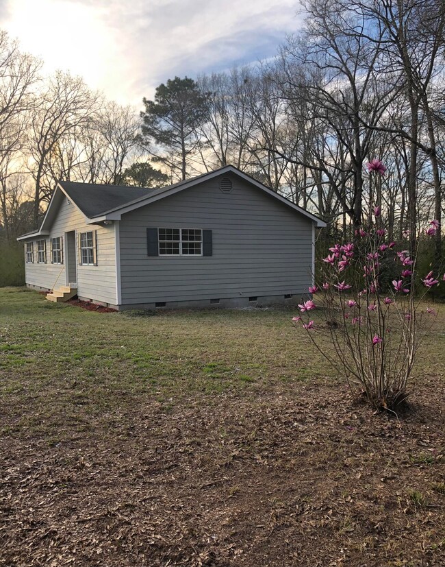 253 Charlie Green Rd, Laurel, MS 39443 - photo 2