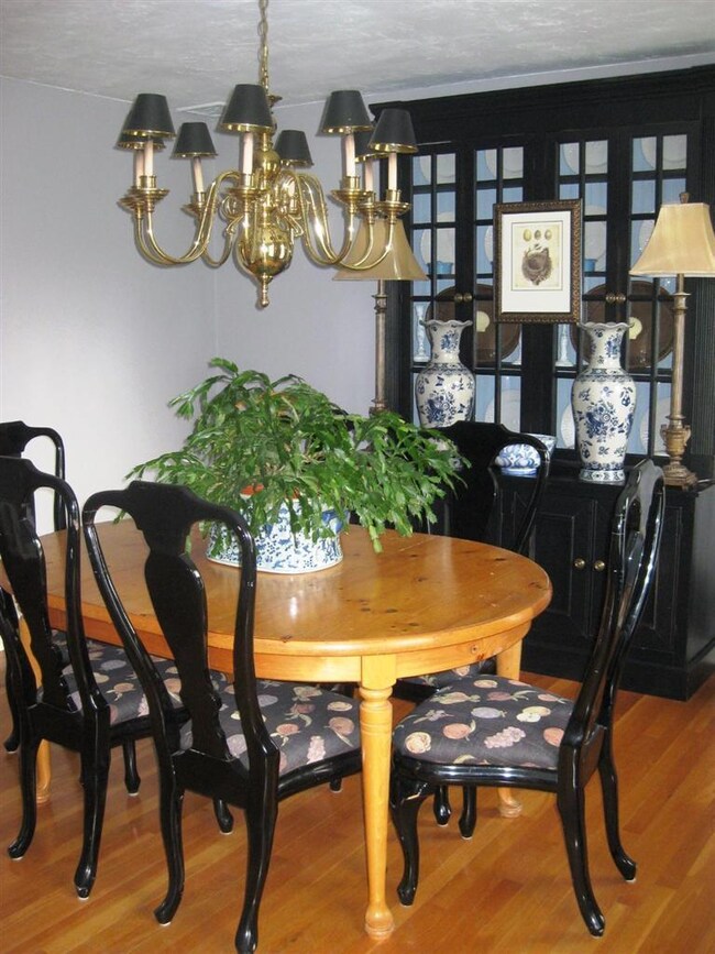 10 Vickerson Ave, Sagamore Beach, MA 02562 - photo 5