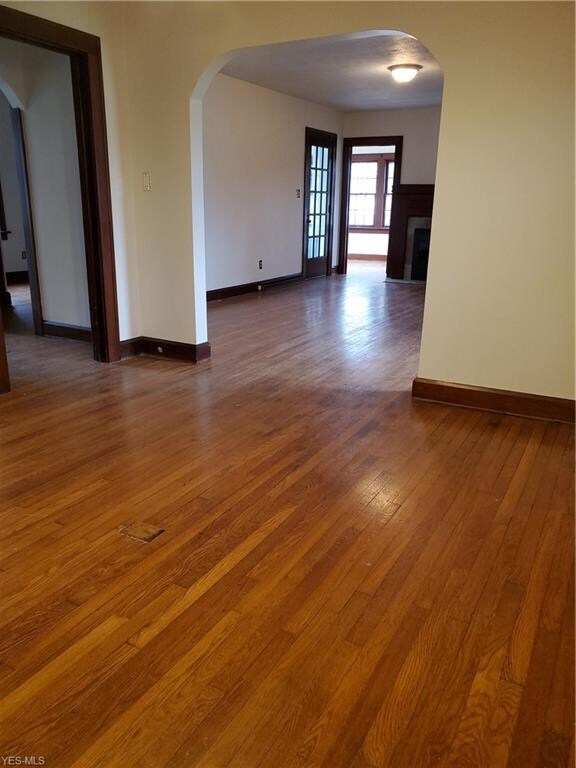 2129 Hubbard Rd, Madison, OH 44057 - photo 7