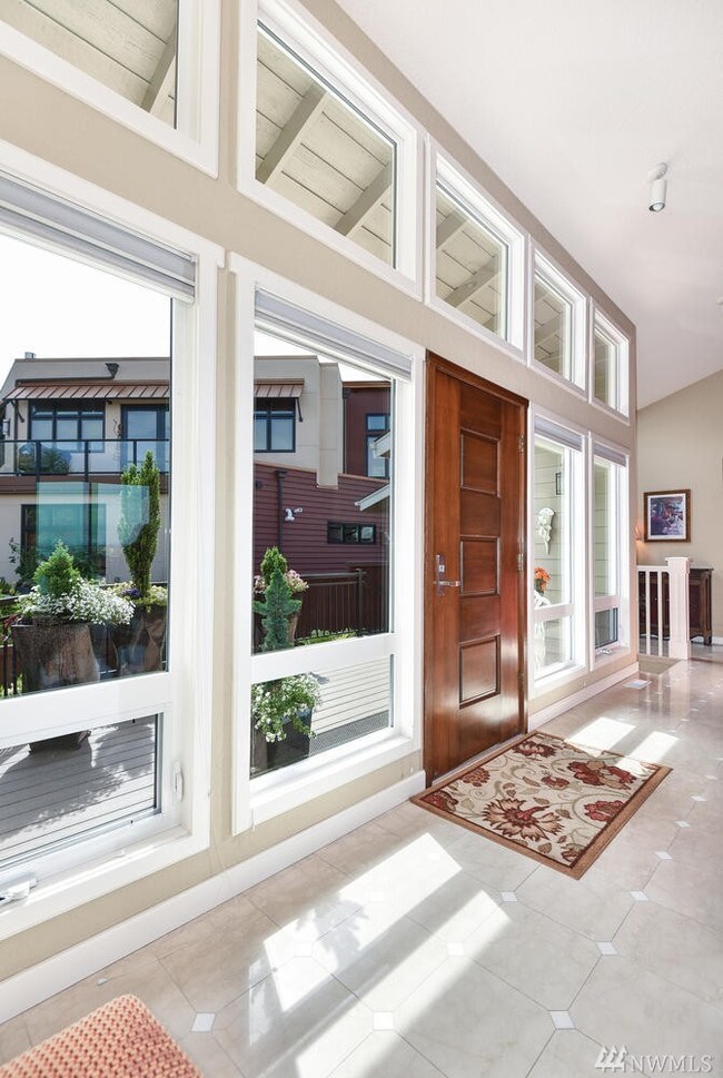 715 Alder St, Edmonds, WA 98020 - photo 2