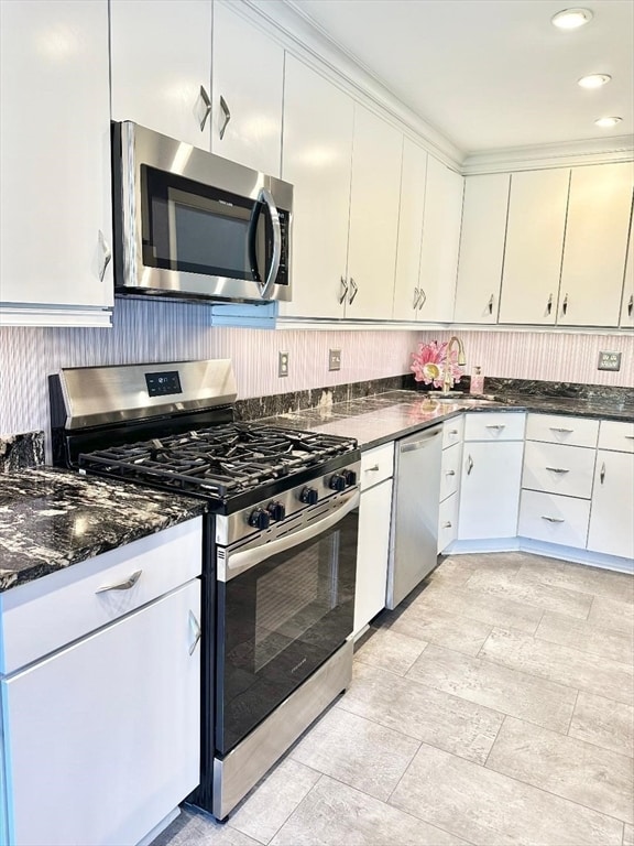 203 Pine Brook Dr unit 9, Peabody, MA 01960 - photo 6