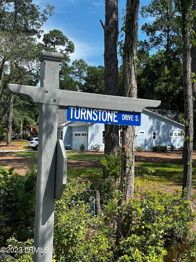 Near boat ramp