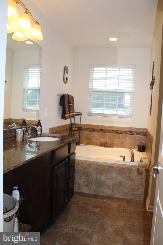 213 Mosaic Ct, Stephenson, VA 22656 - photo 6