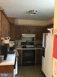 410 W Queen St, Chambersburg, PA 17201 - photo 5